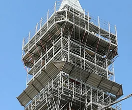 Ponteggi a telai prefabbricati